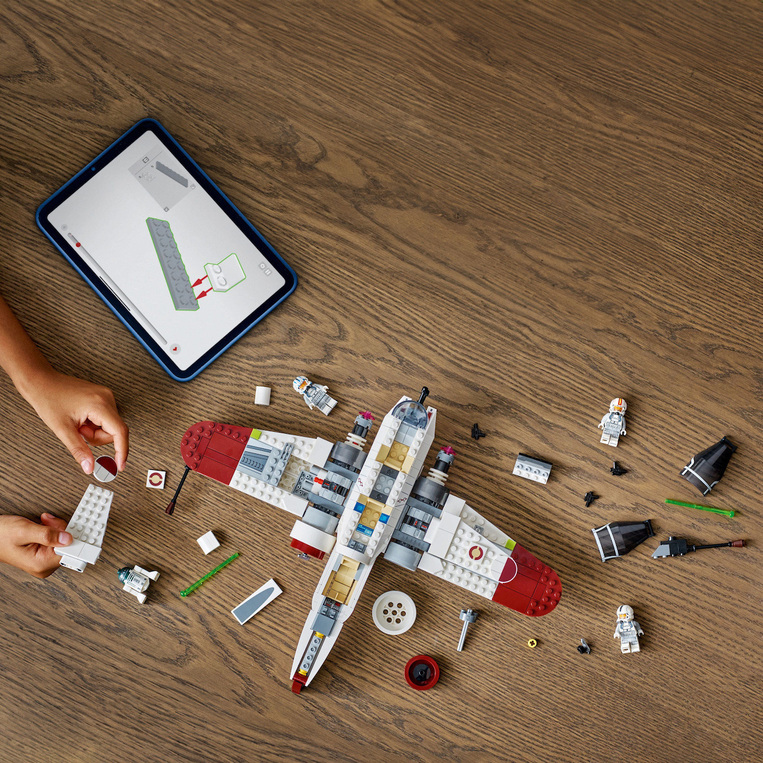 LEGO Star Wars ARC-170 Starfighter - 75402