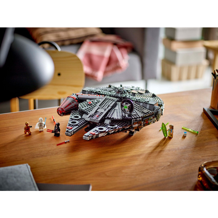 LEGO Star Wars The Dark Falcon - 75389