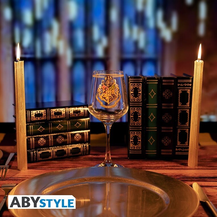 Harry Potter Stemmed Glass - "Hogwarts Crest" - ABYVER248