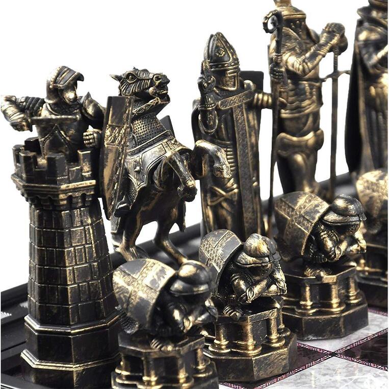 Harry Potter Final Challenge Chess Set - NN7979