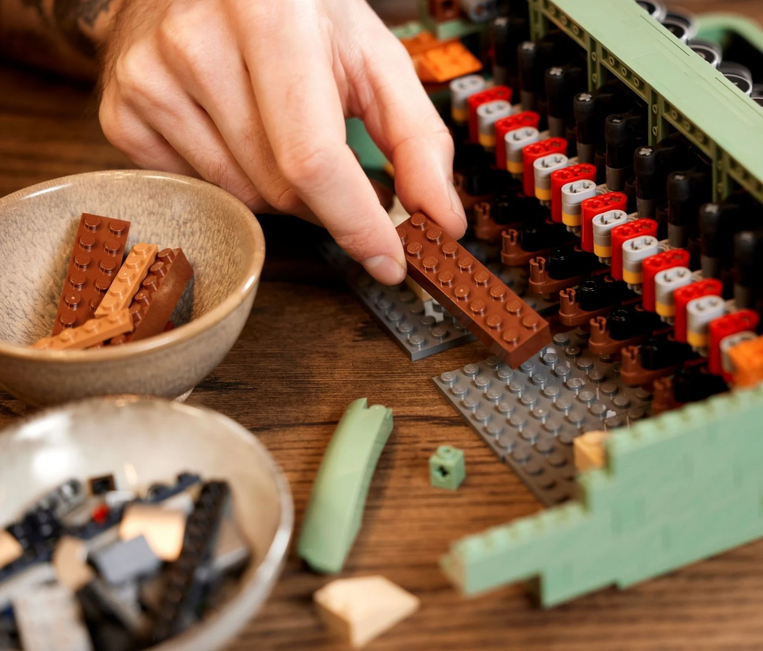 LEGO Ideas Typewriter - 21327